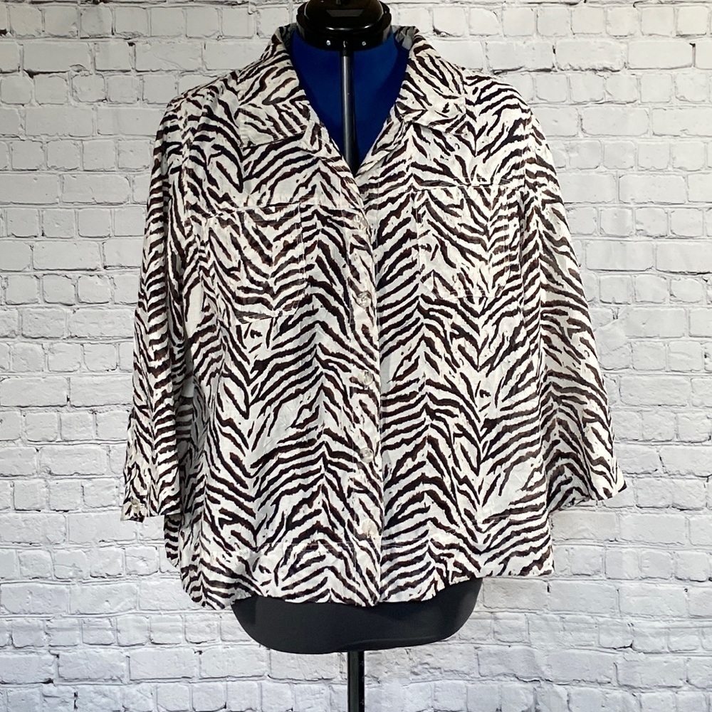 Bamboo Traders 1X zebra animal print button up blouse shacket style